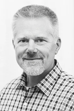 jonathan fikse, vicepresidente de finanzas